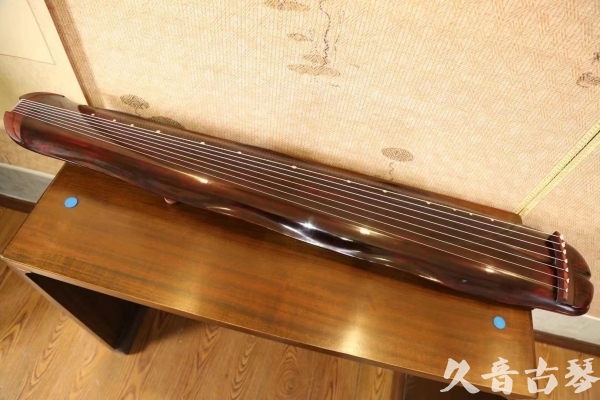汕尾市●久音古琴  ●今日推荐  20230516【收藏级断纹蕉叶】