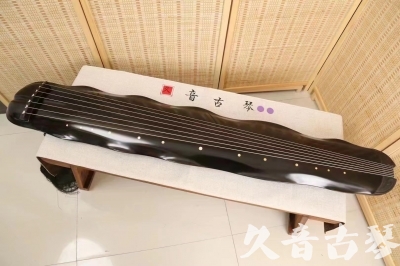 汕尾市●久音古琴  ●今日推荐  20240204[高级精品演奏级蕉叶式]